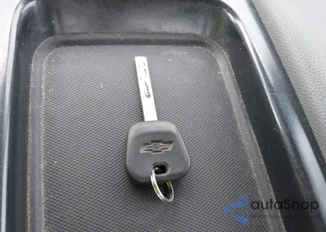 2017 Chevrolet Silverado 1500 Wt z USA, uszkodzony, nr VIN 1GCRCNEH2HZ299430